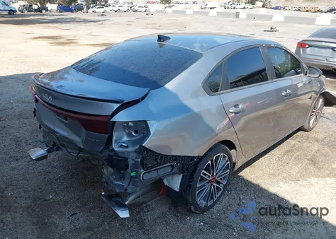 2024 Kia Forte Gt из США, поврежденный, VIN 3KPF44AC4RE800867